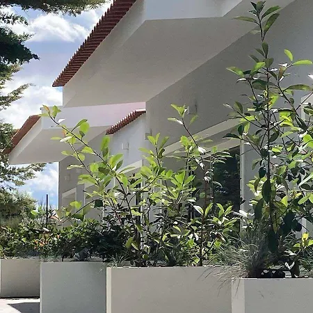 Отель Campo Do Rosmaninho 4*